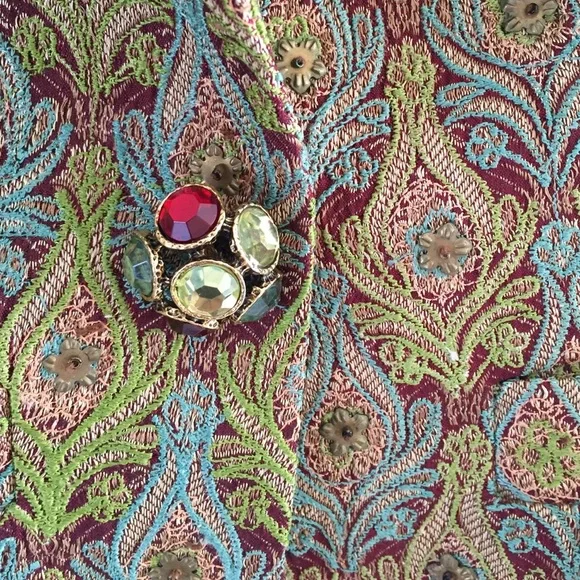 Brocade Cropped Jacket - Picture 2 of 4